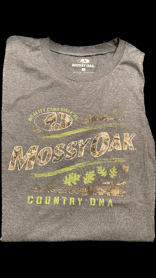 Men’s Mossy Oak camo “Country DNA” T-Shirts